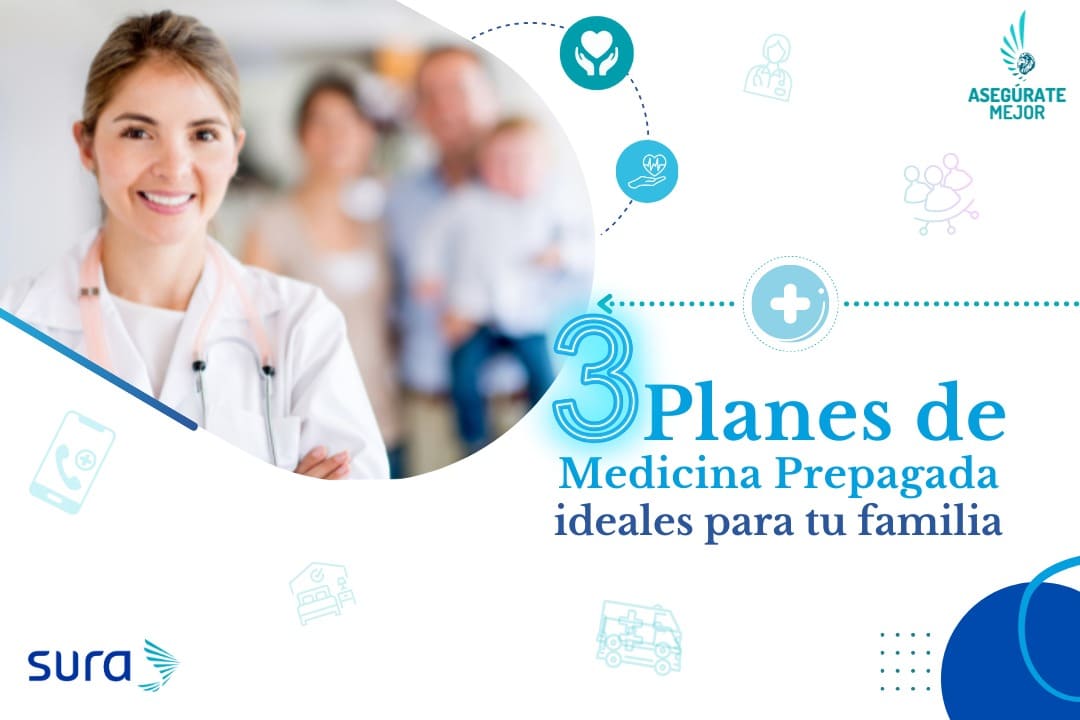 Médica sonriente frente a una familia, planes de medicina prepagada para tu familia