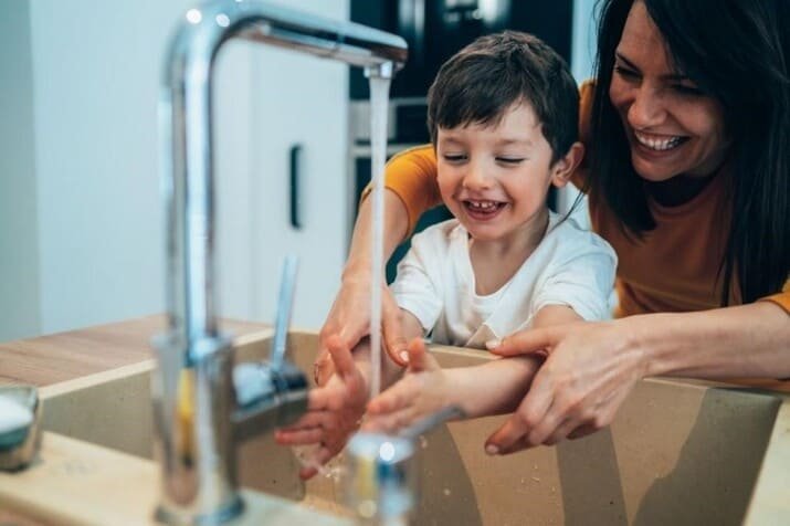 Los 5 consejos esenciales para cuidar tu salud después de la pandemia 5 una buena higiene en la familia ayuda a tener una buena salud en bogota colombia